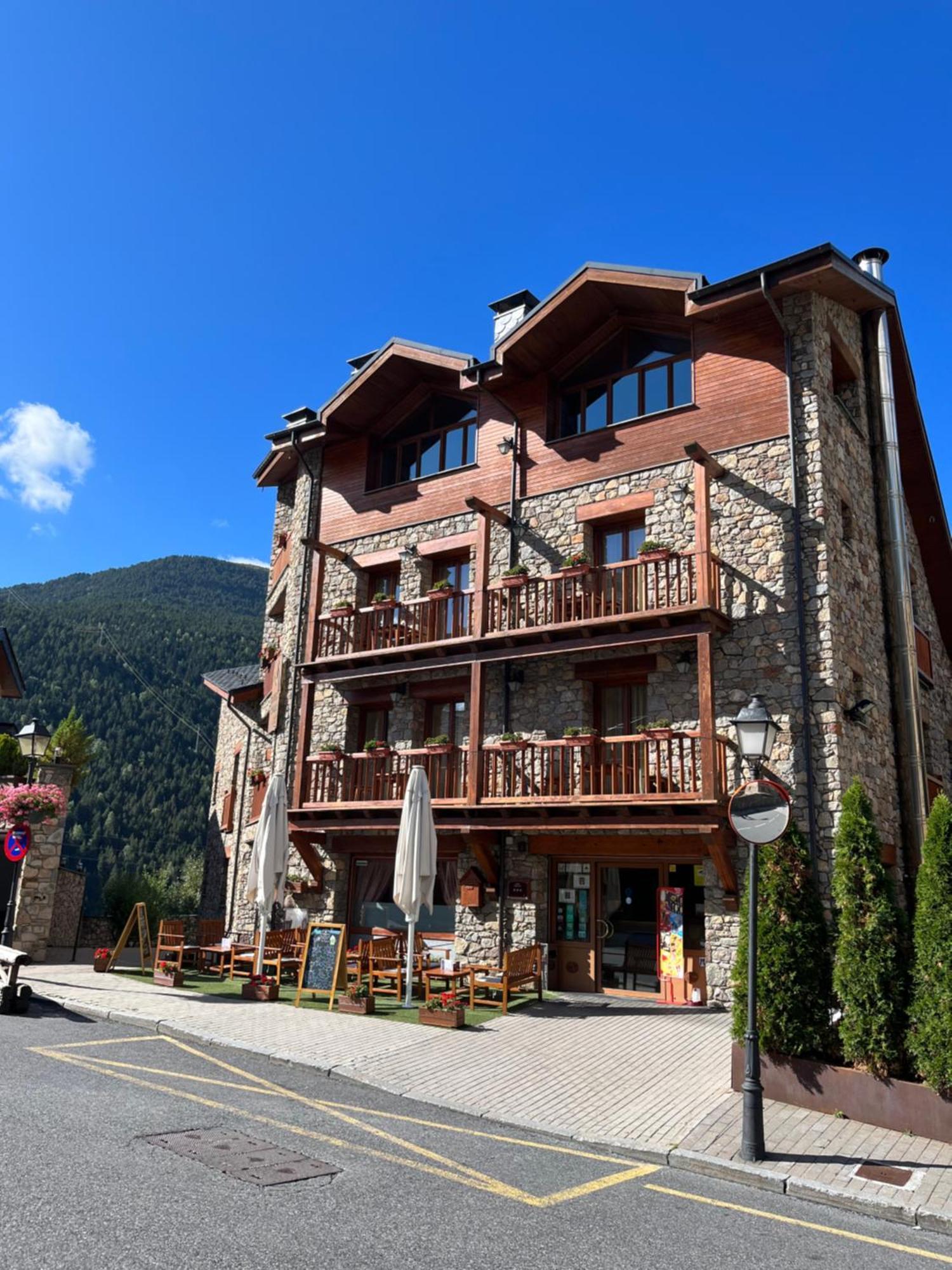 Wuau! Hotel Segle XX Ransol Kültér fotó